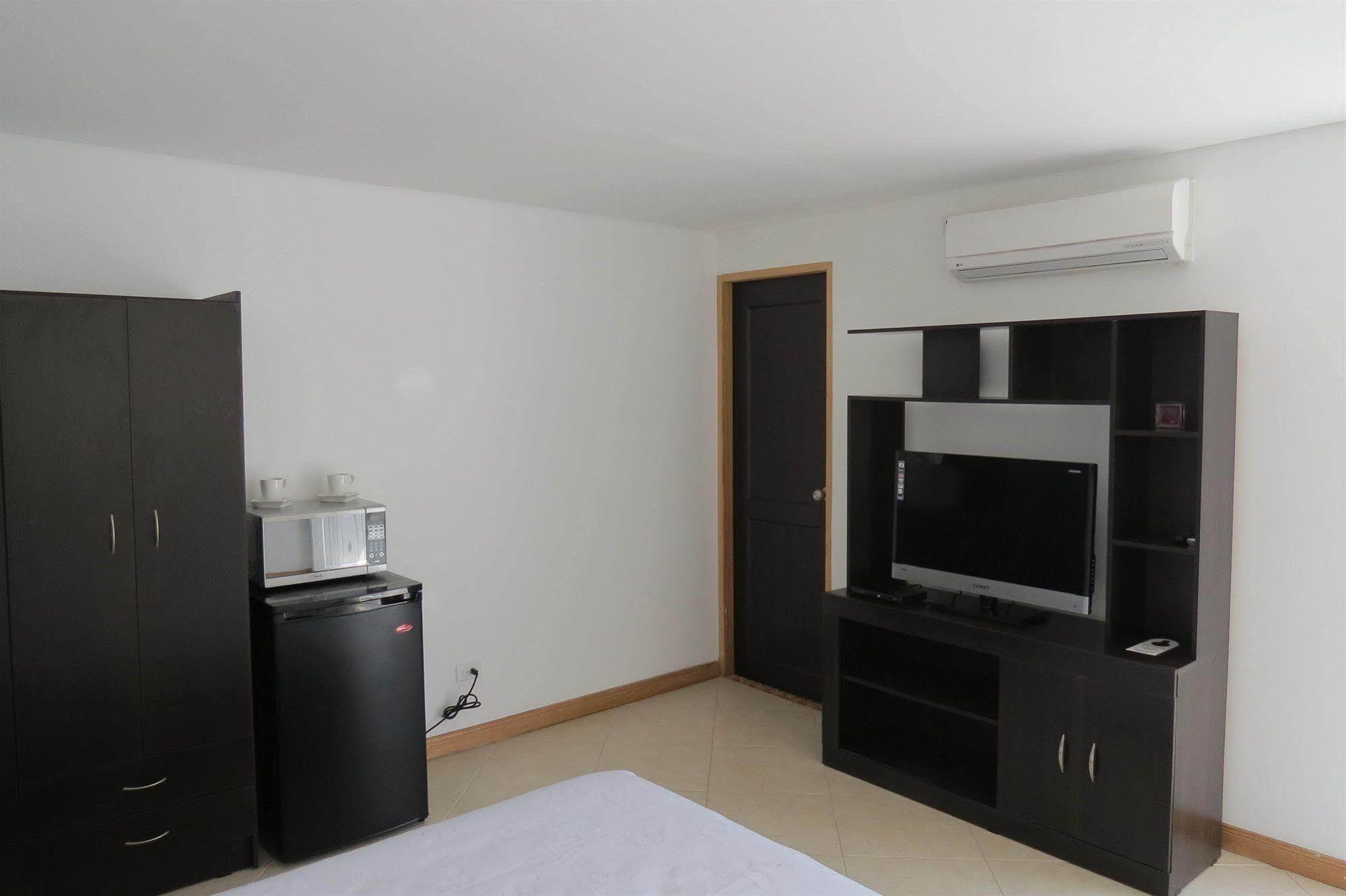 Hostal Mar Y Mar San Andrés Eksteriør billede